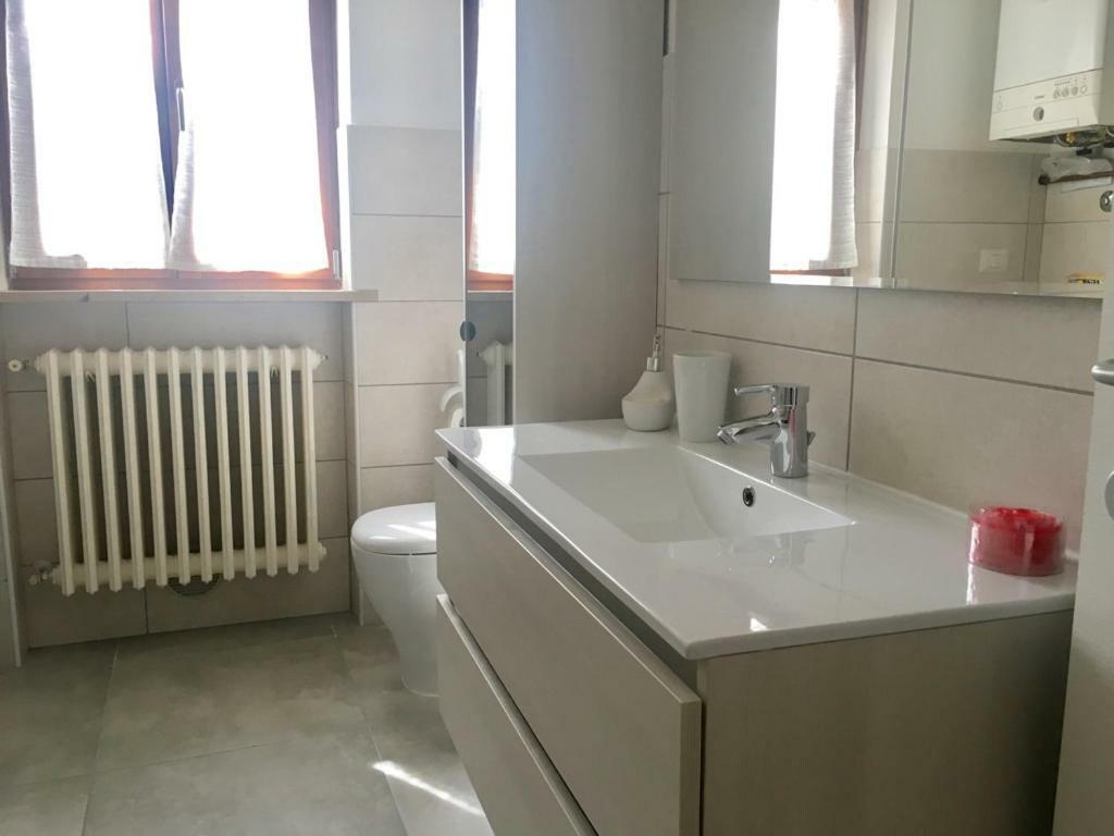 דירות פוסומברונה Casa Leo מראה חיצוני תמונה